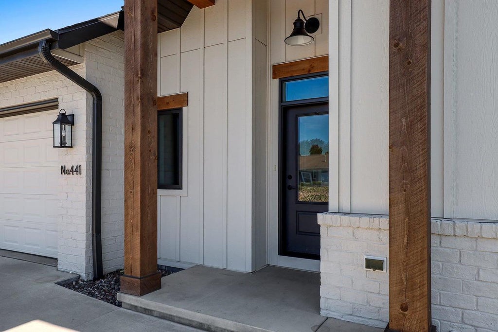 Photo of 441 Riverview Ridge PLACE, Combined Locks, WI 54113 (MLS # 50333700)