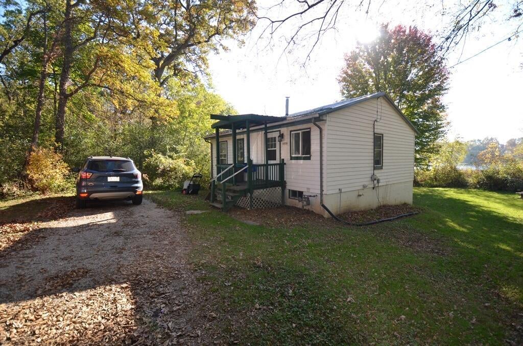 Photo of N6728 Lake DRIVE, Whitewater, WI 53190 (MLS # 1985805)