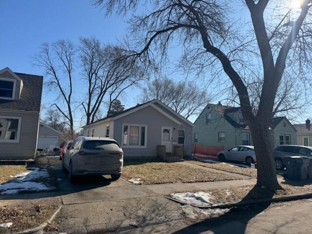 Photo of 5036 N 56th STREET, Milwaukee, WI 53218 (MLS # 1950808)