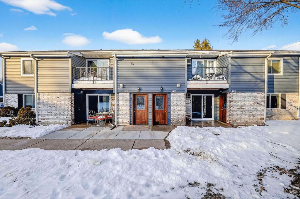 Photo of 1507 Whispering Pines WAY, Fitchburg, WI 53713 (MLS # 2018570)