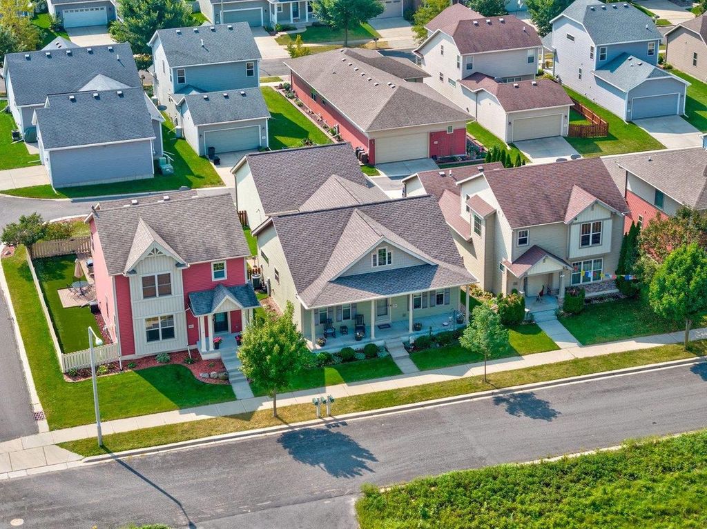 Photo of 9305 Golden Hue BOULEVARD, Verona, WI 53593 (MLS # 2015511)