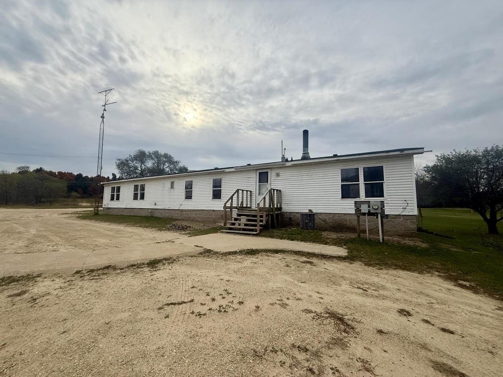 Photo of 22990 Highway 21, Tomah, WI 54660 (MLS # 2035481)