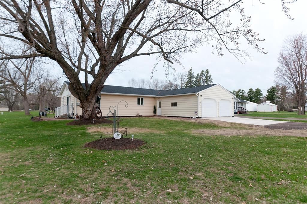 Photo of 2254 20 1/2 STREET, Rice Lake, WI 54868 (MLS # 1598203)