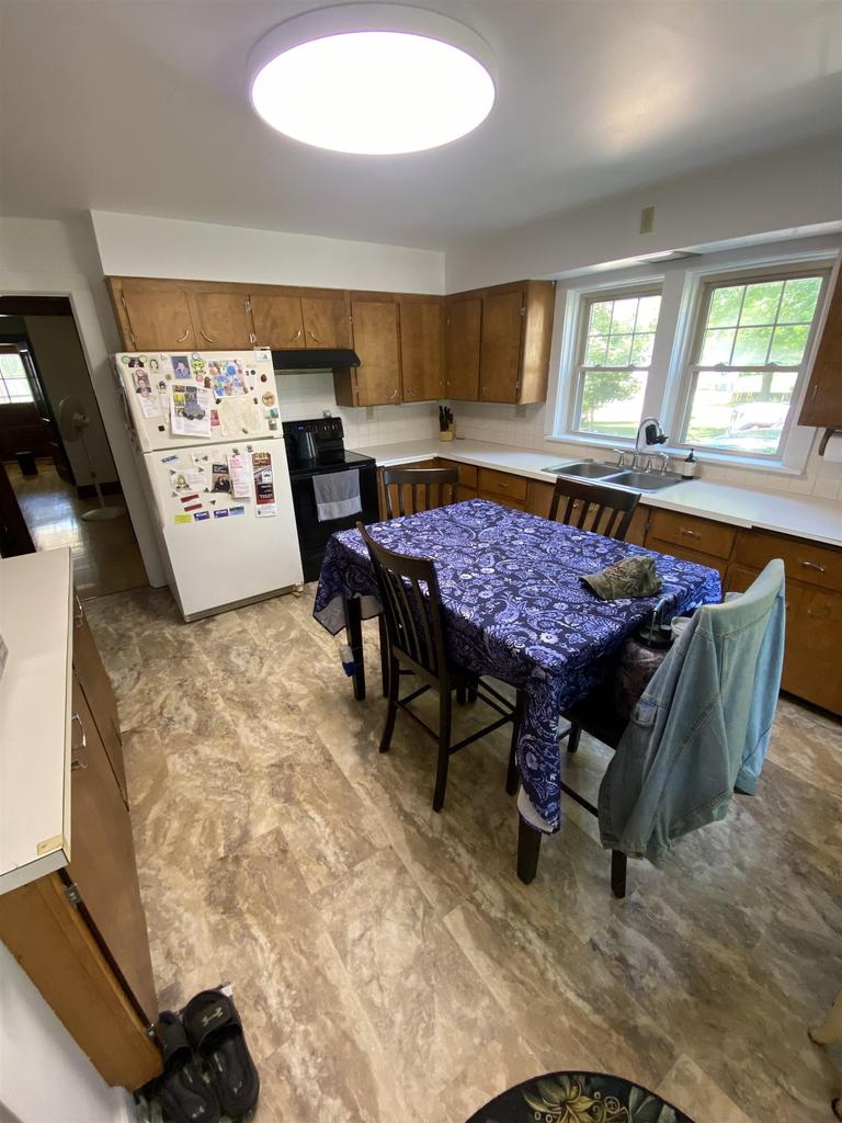 Photo of 214 Jackson STREET, Brillion, WI 54110 (MLS # 50332981)