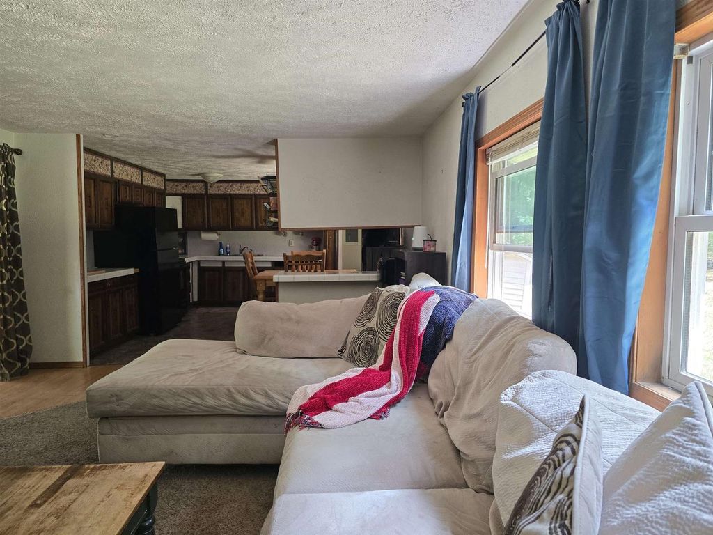 Photo of N3275 Mountain Shadow LANE, Wautoma, WI 54982 (MLS # 50326713)