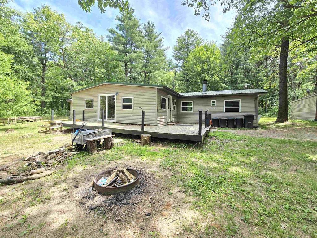 Photo of N3275 Mountain Shadow LANE, Wautoma, WI 54982 (MLS # 50326713)