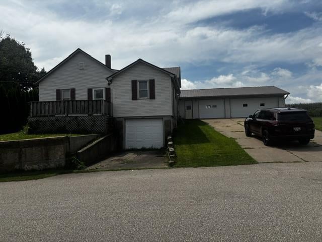 Photo of 107 N Taylor STREET, Mount Hope, WI 53816 (MLS # 2029657)
