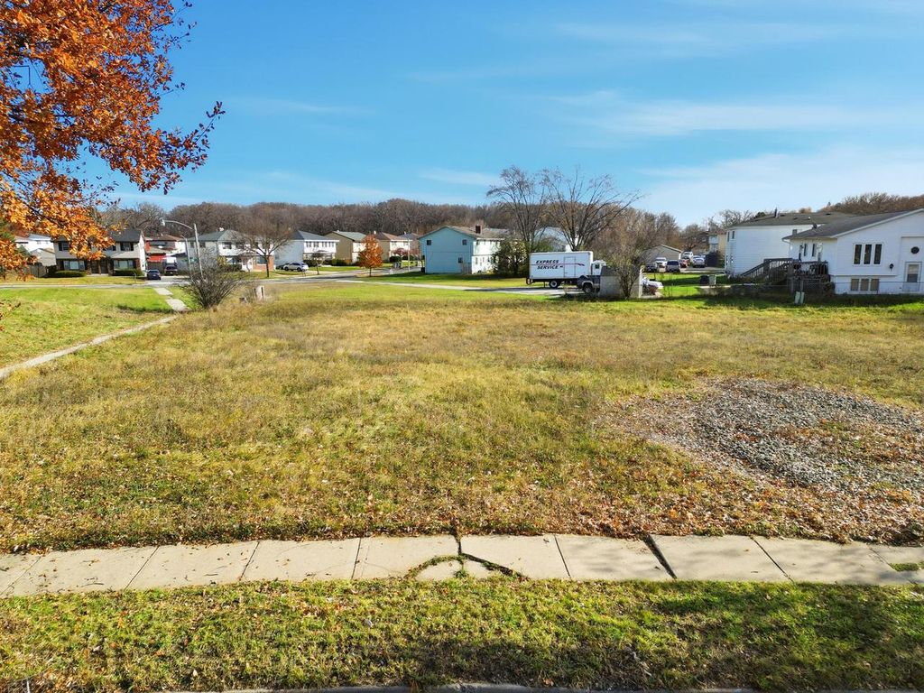 Photo of 9416 W Allyn STREET, Milwaukee, WI 53224 (MLS # 1962310)