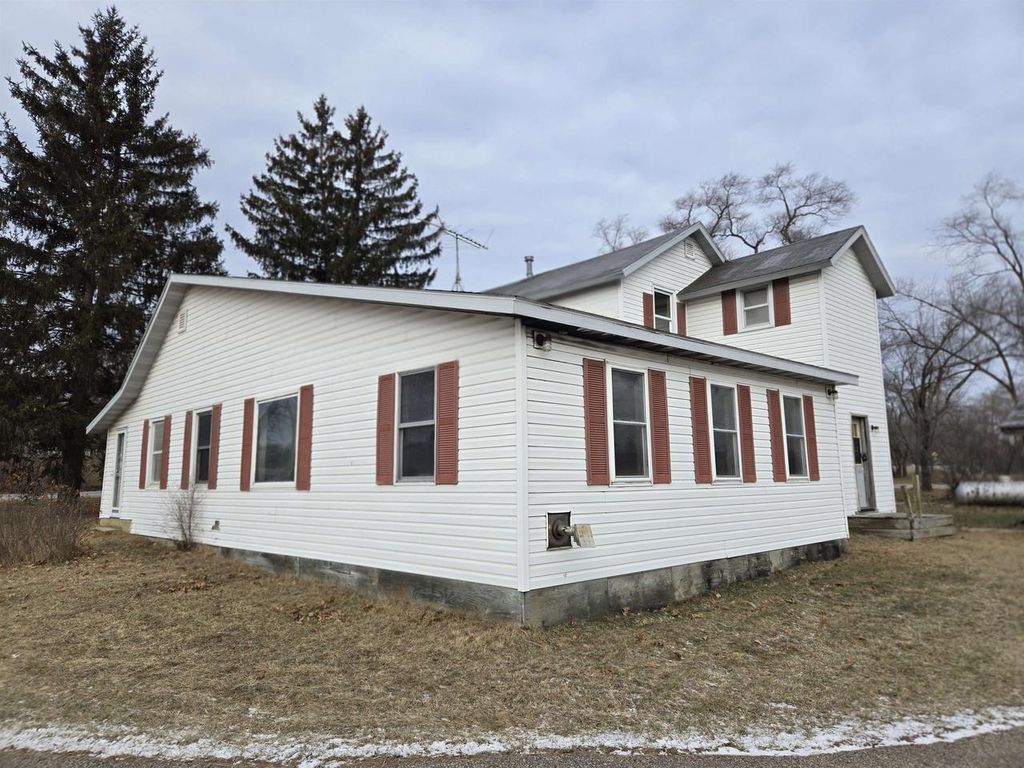 Photo of N5836 WI 58 ROAD, New Lisbon, WI 53950 (MLS # 2014985)