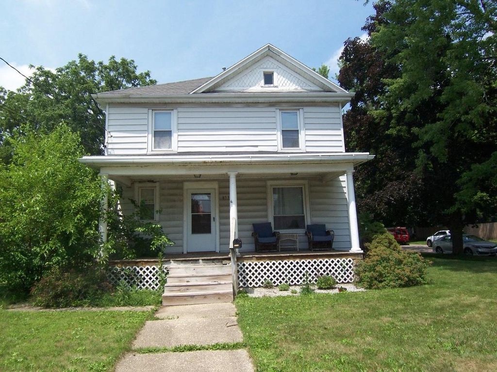 Photo of 873 E Memorial Dr. DRIVE, Janesville, WI 53545 (MLS # 2012332)