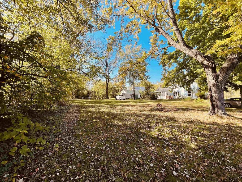 Photo of 215 S Church STREET, Endeavor, WI 53930 (MLS # 50315985)