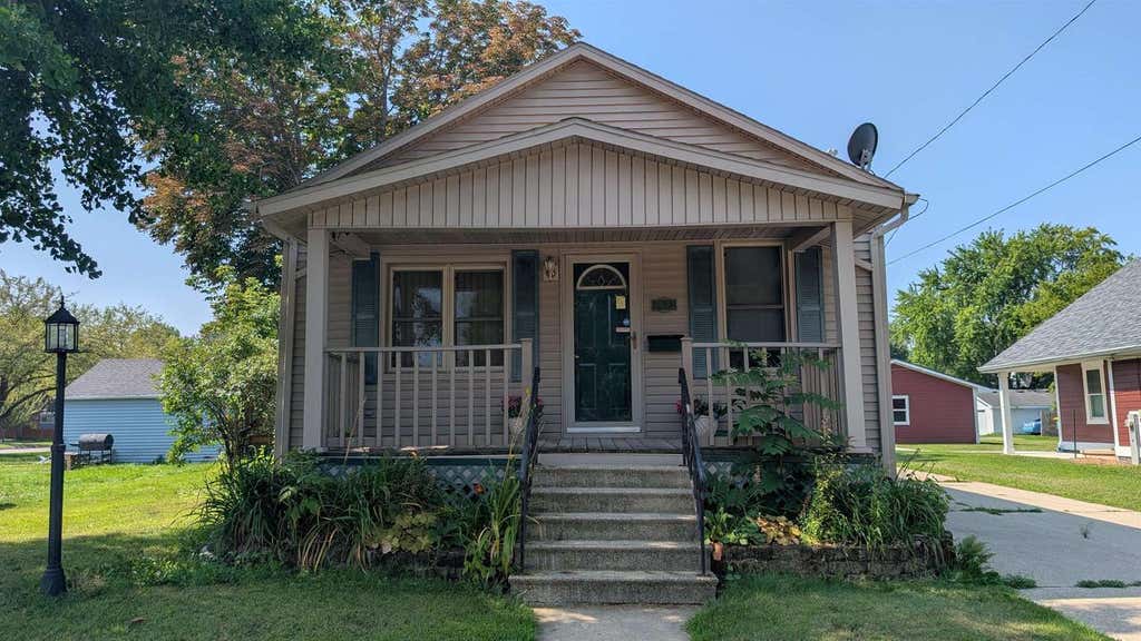 Photo of 1172 Day STREET, Green Bay, WI 54302 (MLS # 50330754)