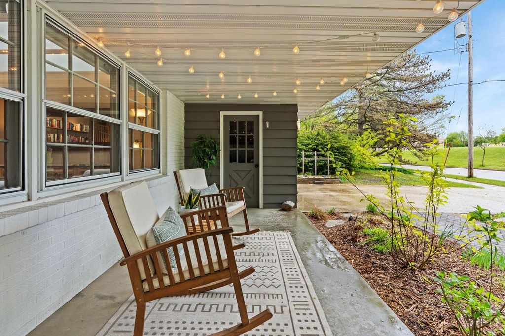 Photo of 5910 Cable AVENUE, Madison, WI 53705 (MLS # 2022705)