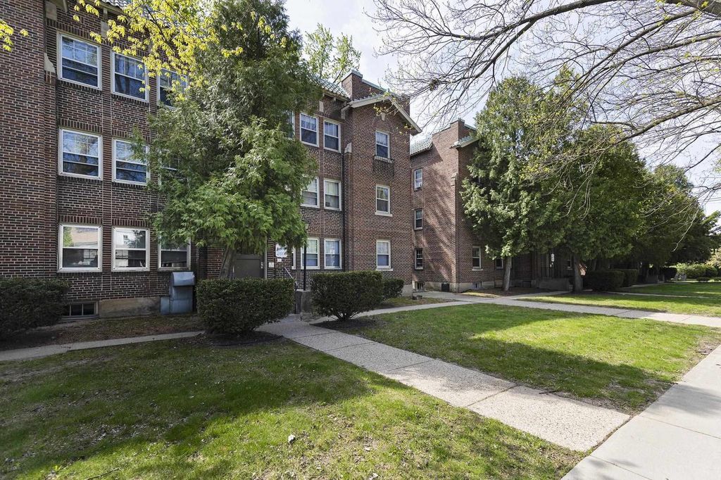 Photo of 2821 Monroe STREET, Madison, WI 53711 (MLS # 2023036)