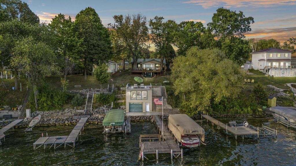 Photo of W3385 &amp; W3380 Orchard AVENUE, Green Lake, WI 54941 (MLS # 2009446)