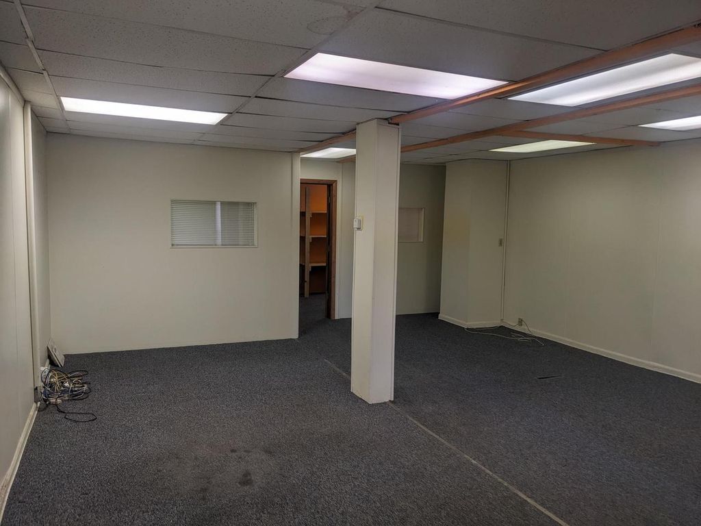 Photo of 1571 W Lincoln AVENUE, Milwaukee, WI 53215 (MLS # 1938456)