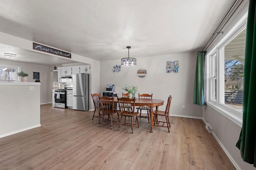 Photo of 3175 Birch ROAD, Suamico, WI 54172 (MLS # 50324103)