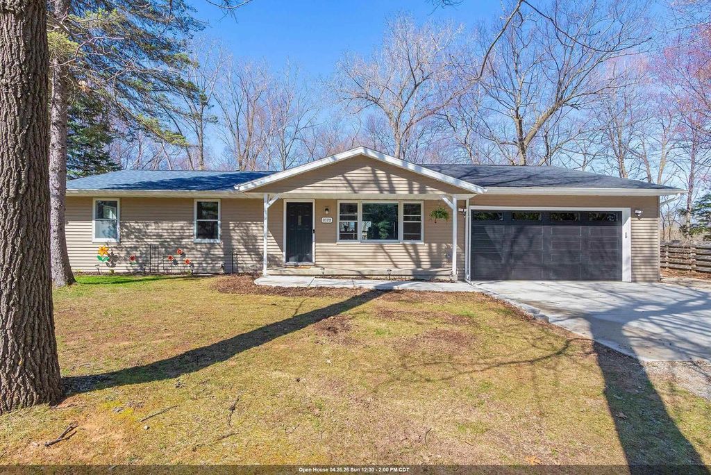 Photo of 3175 Birch ROAD, Suamico, WI 54172 (MLS # 50324103)