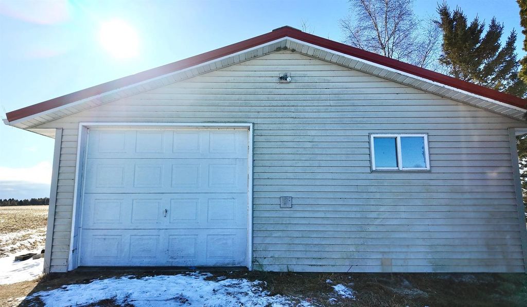 Photo of E5121 Lovers LANE, Kewaunee, WI 54216 (MLS # 50320683)