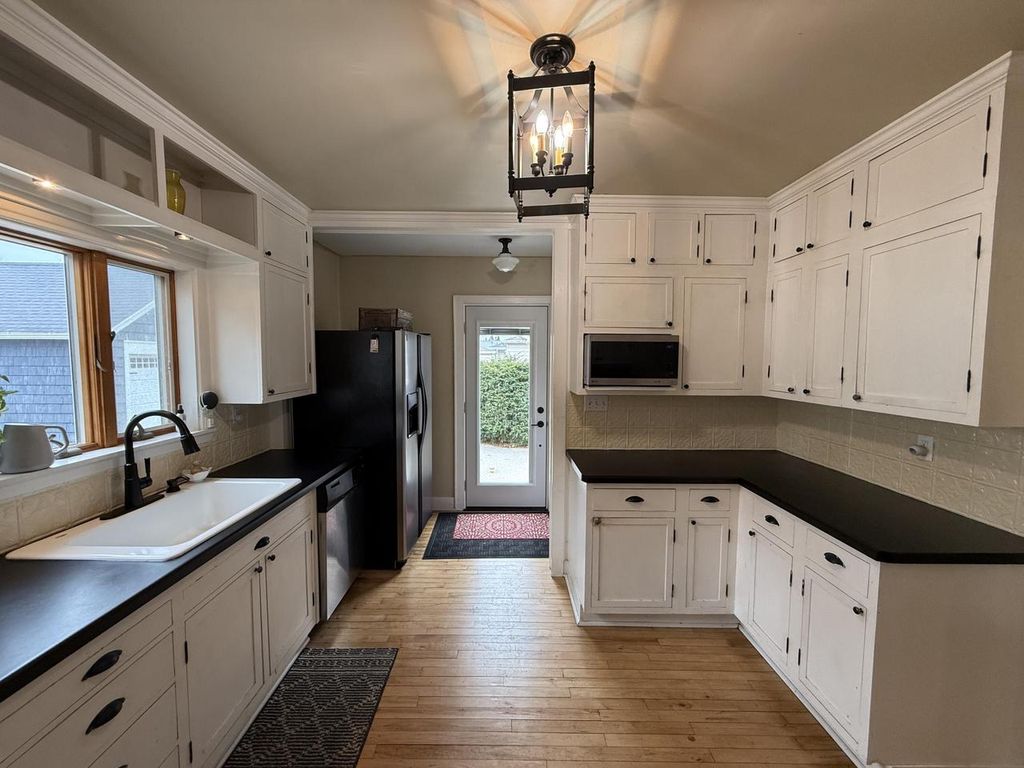 Photo of 1712 28th STREET, Two Rivers, WI 54241 (MLS # 1942387)