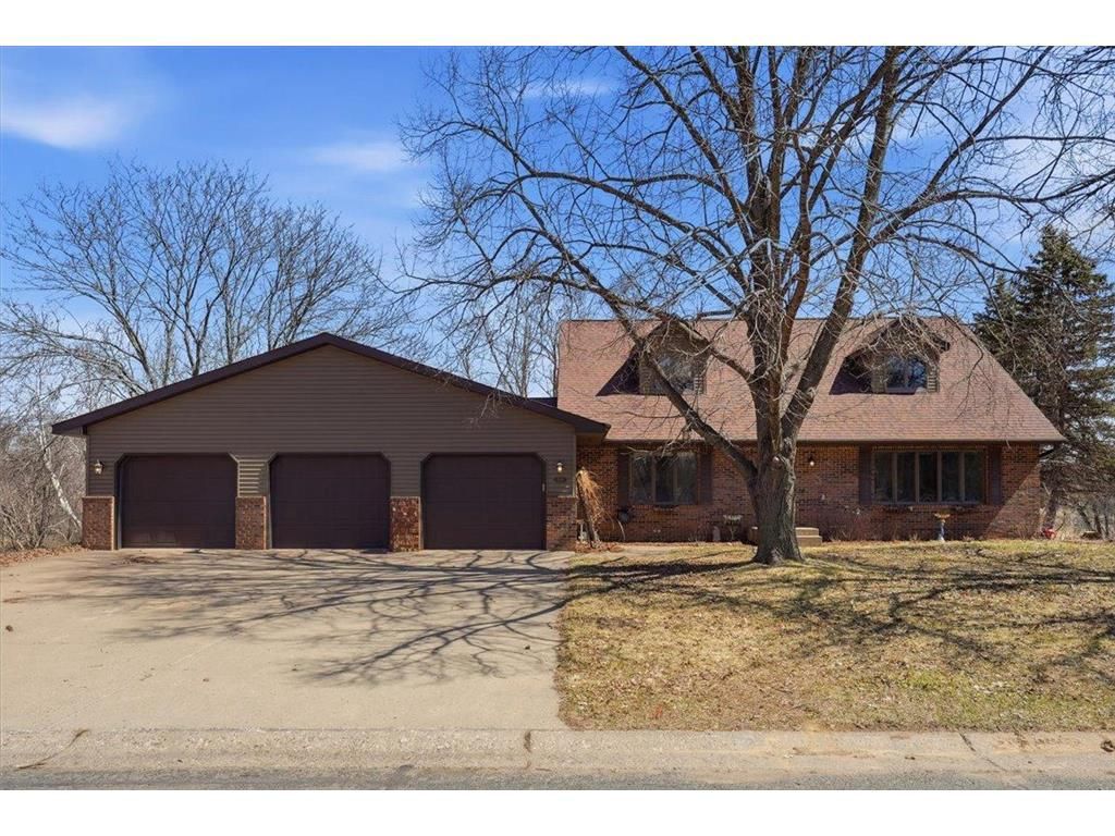 Photo of 1299 Parkview DRIVE, New Richmond, WI 54017 (MLS # 7037866)