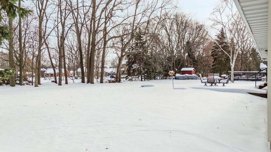 Photo of 1112 Oriole DRIVE, Kaukauna, WI 54130 (MLS # 50320127)