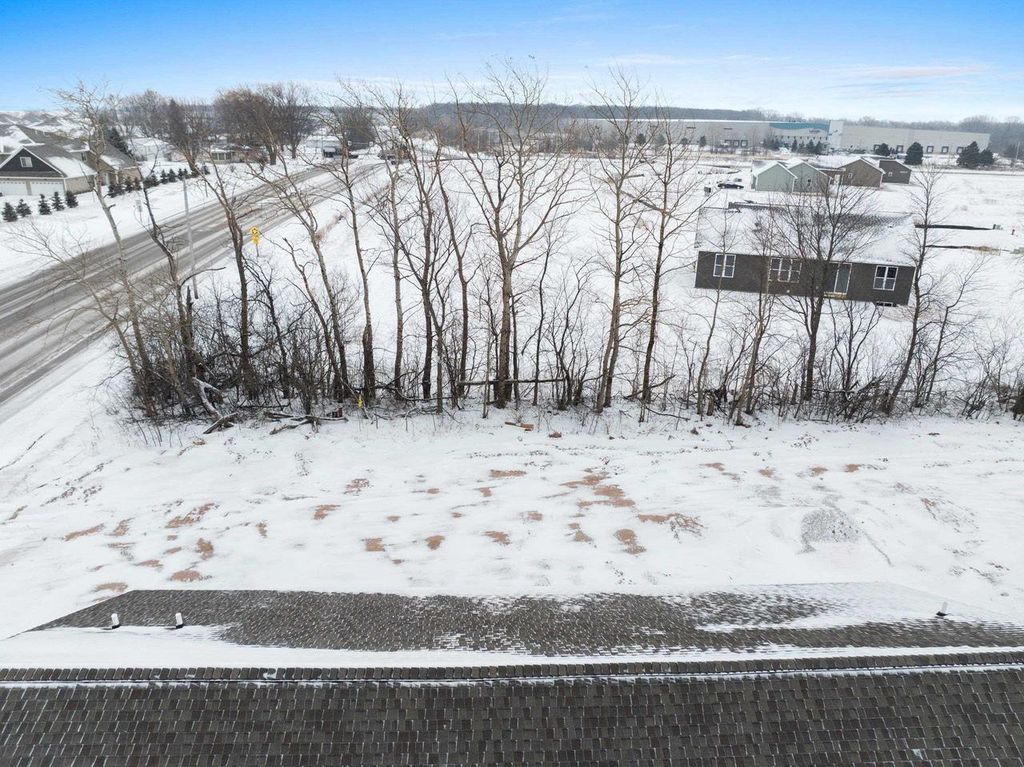 Photo of N9292 Constellation DRIVE, Appleton, WI 54915 (MLS # 50320916)