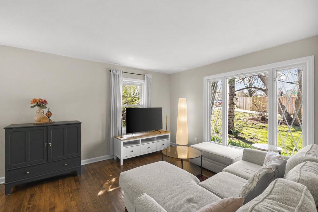 Photo of 326 S Midvale BOULEVARD, Madison, WI 53705 (MLS # 2018024)