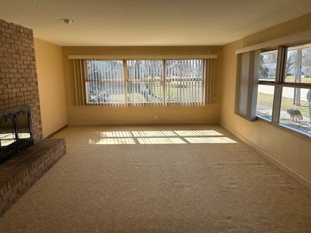 Photo of 601 Kentucky STREET, Racine, WI 53405 (MLS # 1954597)