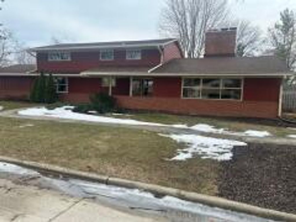 Photo of 601 Kentucky STREET, Racine, WI 53405 (MLS # 1954597)