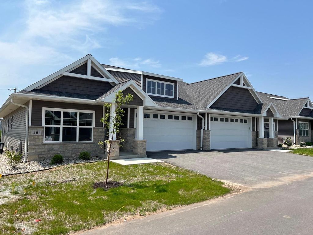 Photo of 481 Papermill CIRCLE, Kimberly, WI 54136 (MLS # 50315764)