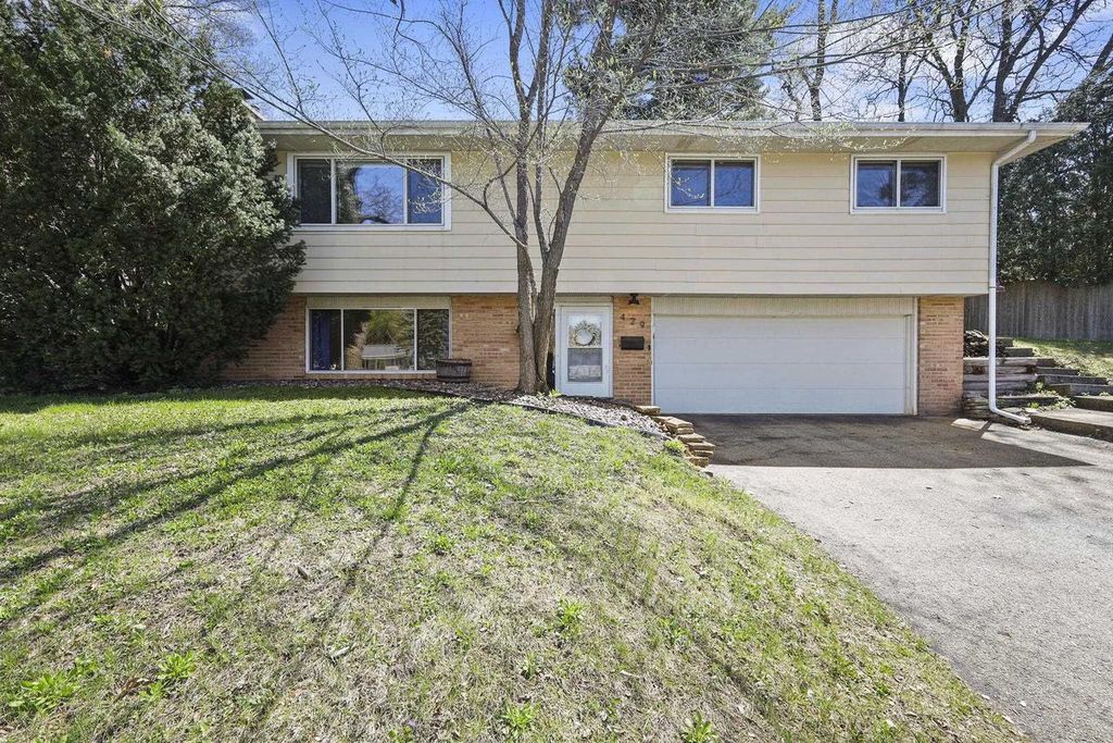 Photo of 429 S Segoe ROAD, Madison, WI 53711 (MLS # 2021503)