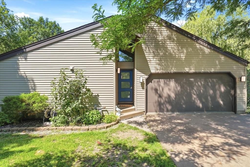 Photo of 2206 Orchard PLACE, Eau Claire, WI 54701 (MLS # 1603251)