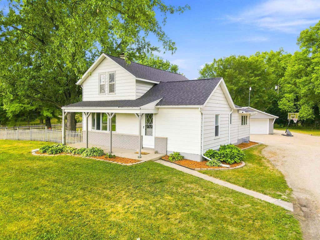 Photo of N1519 County Road K, Fort Atkinson, WI 53538 (MLS # 2028969)