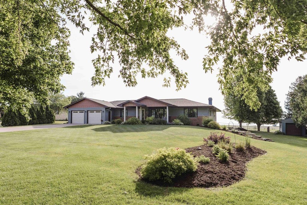 Photo of 17150 Liberty ROAD, Belmont, WI 53510 (MLS # 2023988)