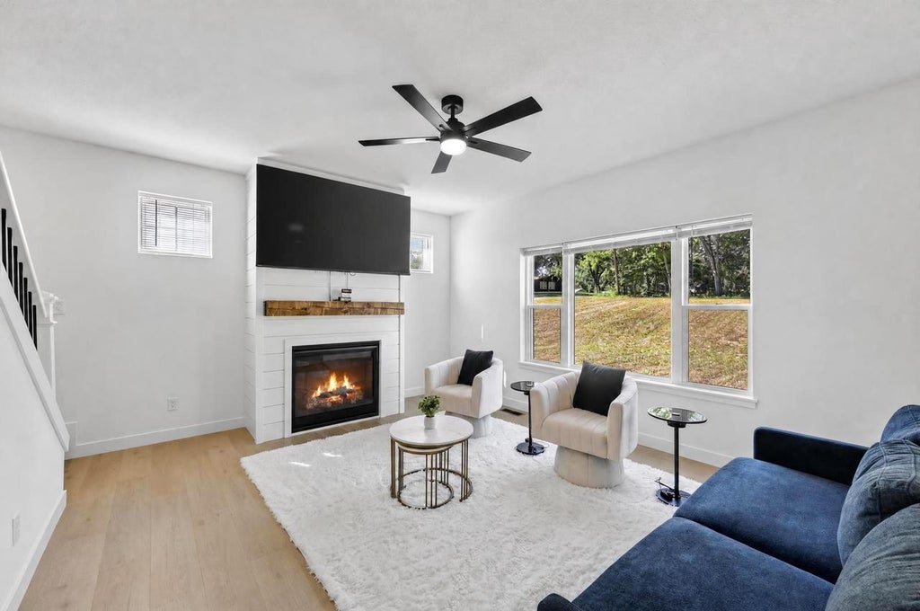 Photo of 501 Ridge COURT, Orfordville, WI 53576 (MLS # 2031833)