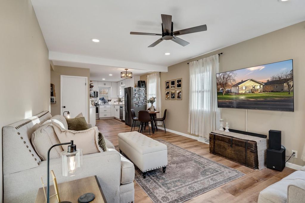 Photo of 407 Morris STREET, Holmen, WI 54636 (MLS # 1943864)