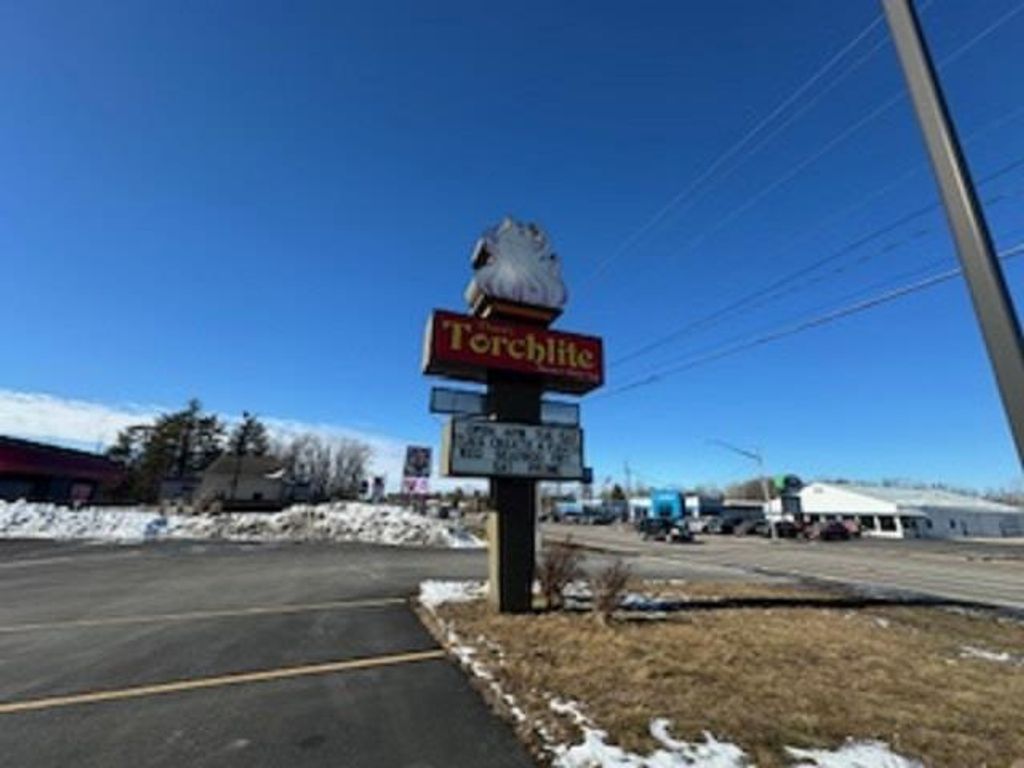 Photo of 1276 E Green Bay STREET, Shawano, WI 54166 (MLS # 50321201)