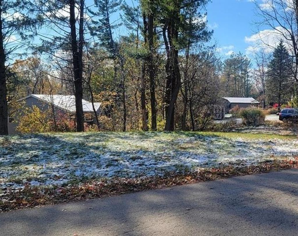 Photo of Lot 1 Perry DRIVE, Platteville, WI 53818 (MLS # 2014983)