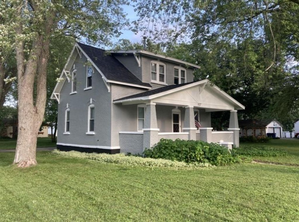 Photo of 937 N Hogan STREET, Antigo, WI 54409 (MLS # 22600572)