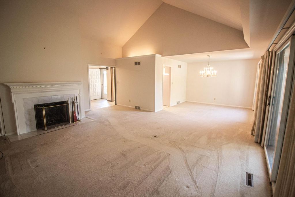 Photo of 2114 W Norfolk COURT #81, Mequon, WI 53092 (MLS # 1962594)
