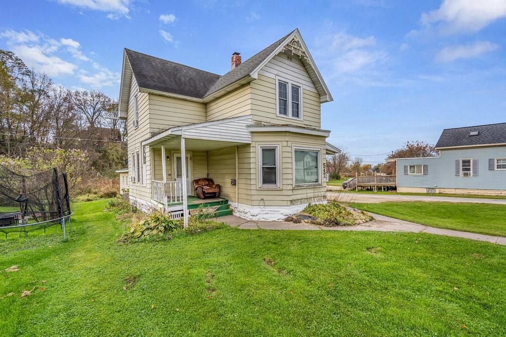 Photo of 547 E Main STREET, Arcadia, WI 54612 (MLS # 1596986)
