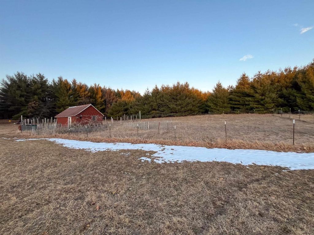 Photo of W13238 County Road CC ROAD, Coloma, WI 54930 (MLS # 2017953)