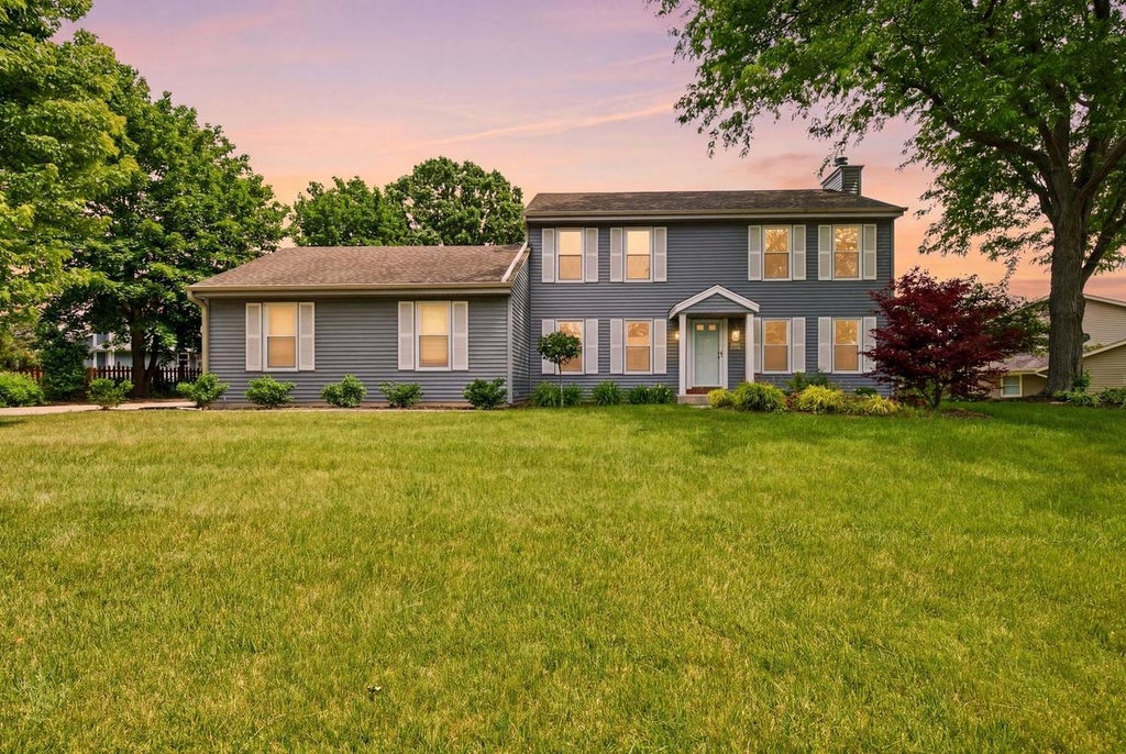 Photo of W169N10806 Redwood LANE, Germantown, WI 53022 (MLS # 2025444)