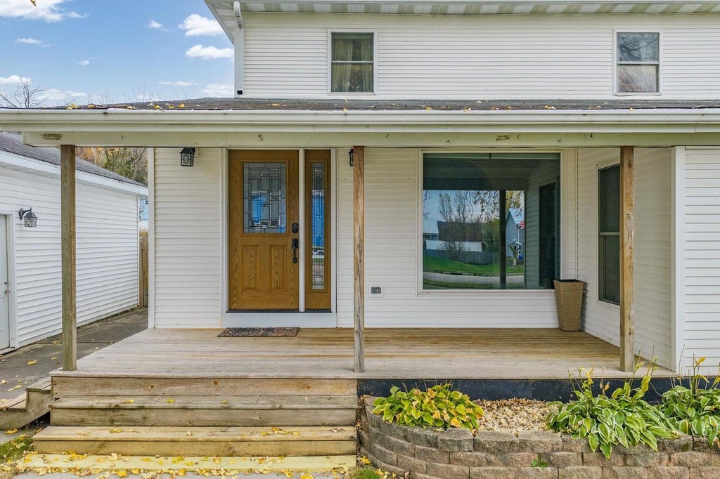 Photo of 318 E Walnut STREET, North Freedom, WI 53951 (MLS # 2035540)