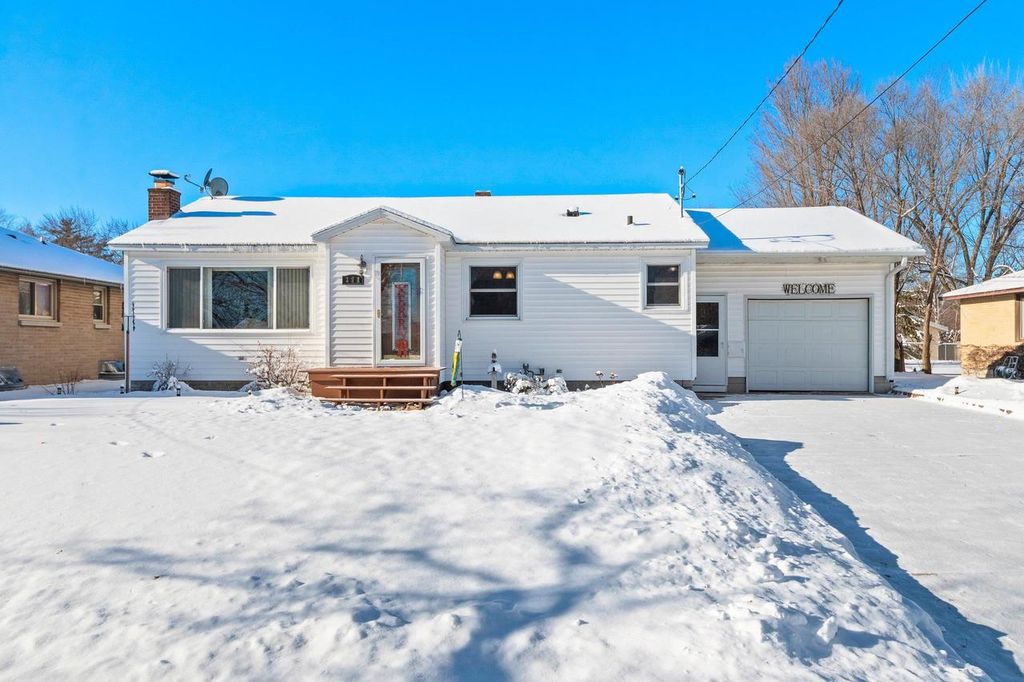 Photo of 271 S Wood AVENUE, Peshtigo, WI 54157 (MLS # 50319619)