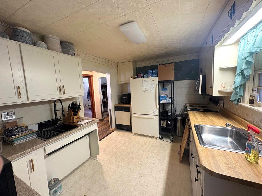 Photo of 415 Wilson AVENUE, Green Bay, WI 54303 (MLS # 50318895)