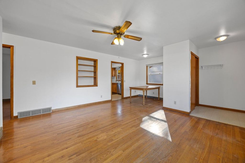 Photo of 41 Schenk STREET, Madison, WI 53714 (MLS # 1942356)