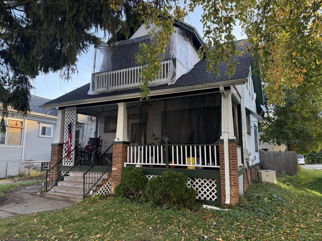 Photo of 6329 26th AVENUE, Kenosha, WI 53143 (MLS # 1984413)