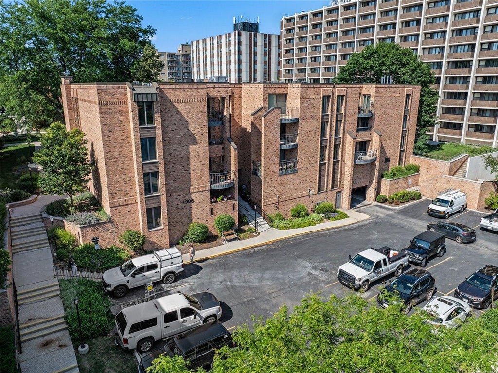 Photo of 1906 E Shorewood BOULEVARD #149, Milwaukee, WI 53211 (MLS # 1978933)
